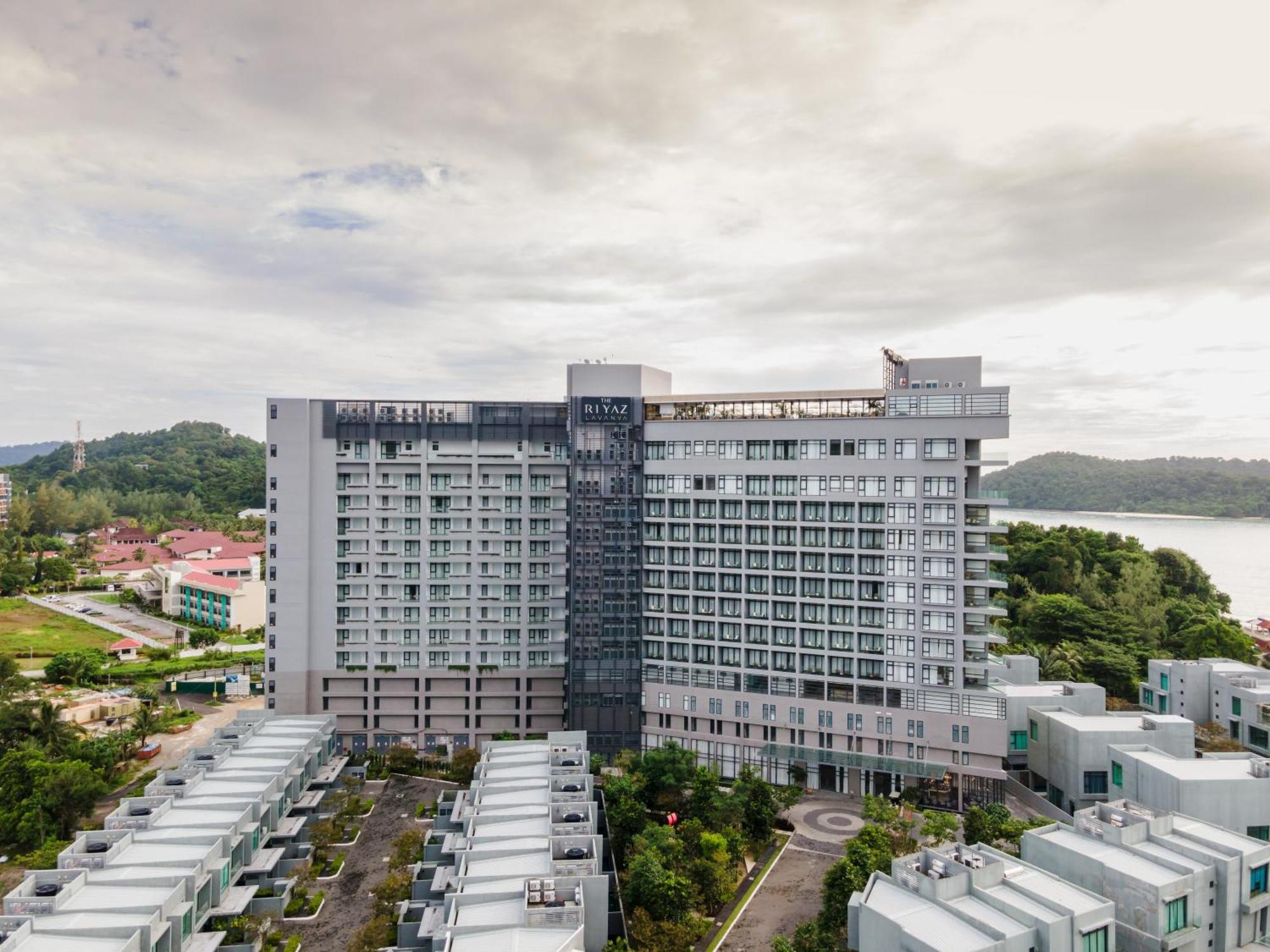 The Riyaz Lavanya Langkawi Pantai Cenang (Langkawi) Exterior foto The University of Nottingham Malaysia Campus