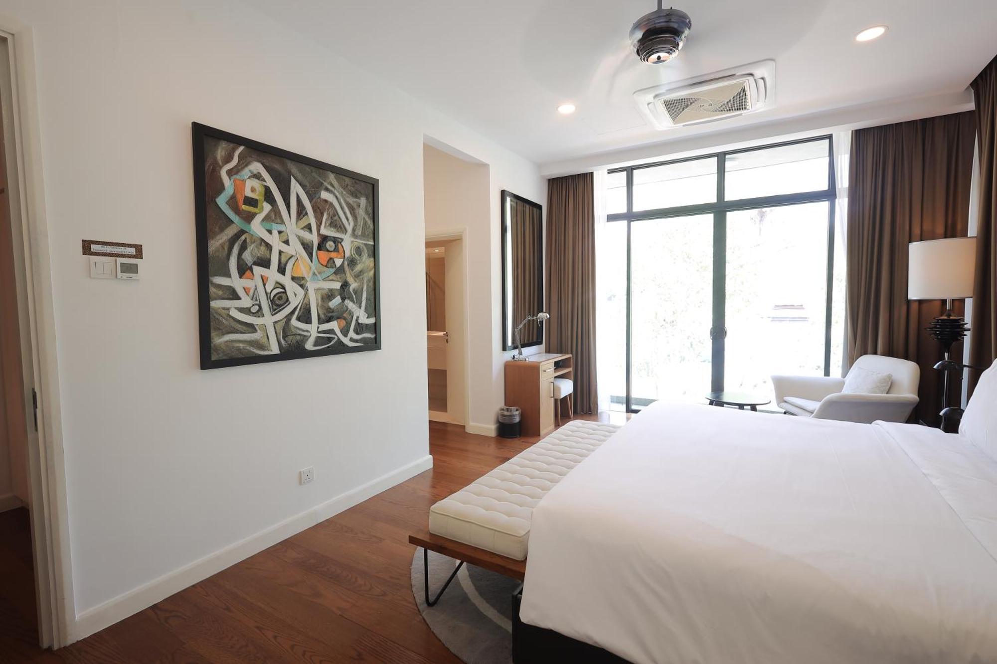 The Riyaz Lavanya Langkawi Pantai Cenang (Langkawi) Exterior foto A bedroom at the hotel