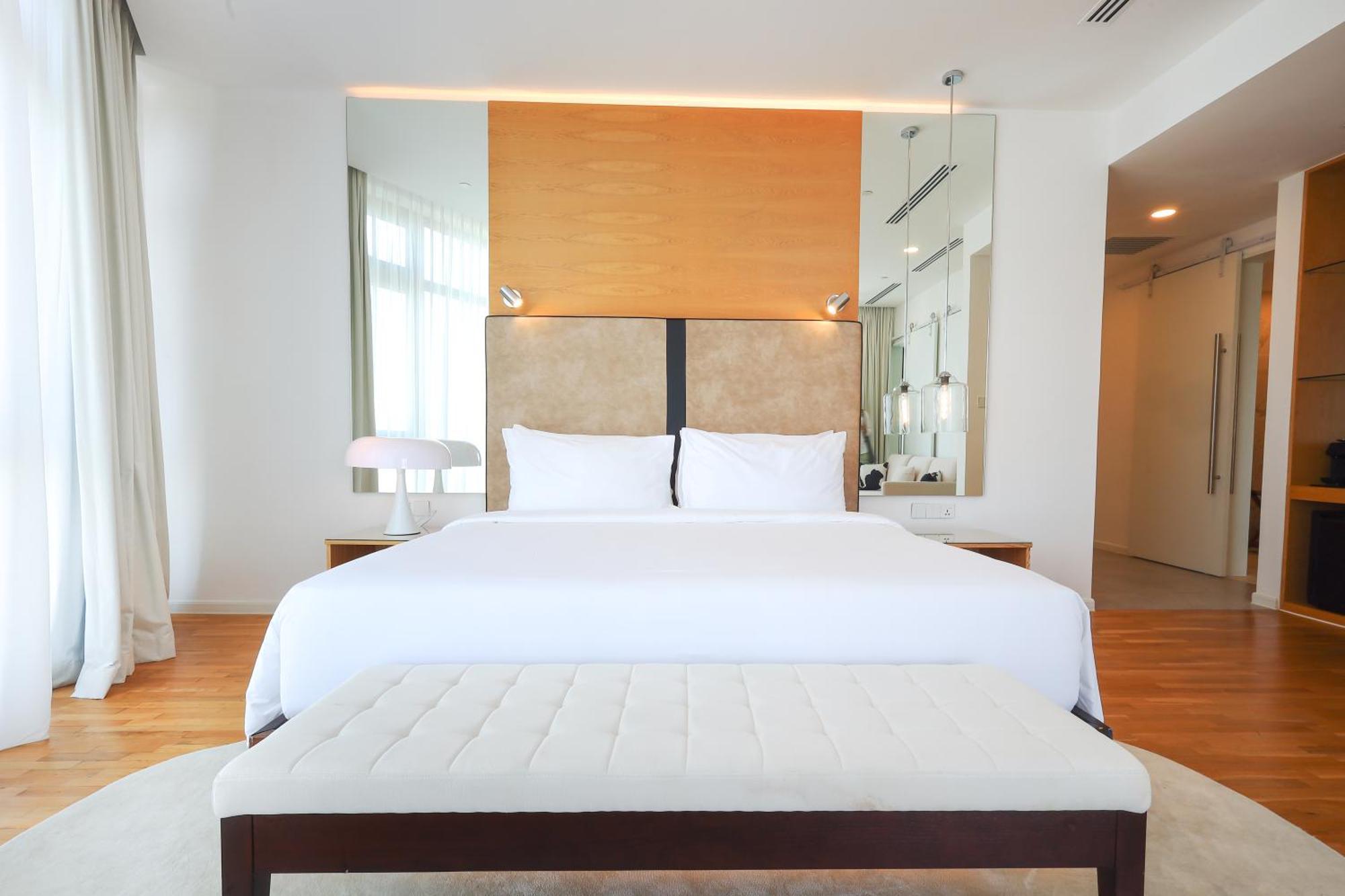 The Riyaz Lavanya Langkawi Pantai Cenang (Langkawi) Exterior foto A bedroom at the hotel